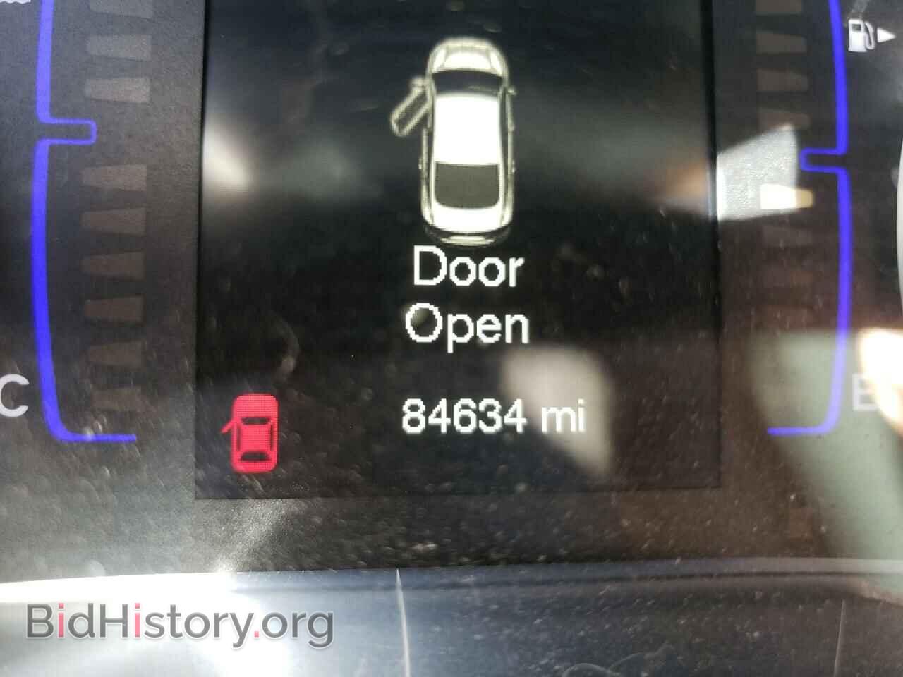 2016 CHRYSLER 200 - VIN: 1C3CCCAB2GN108353 - Фото 8