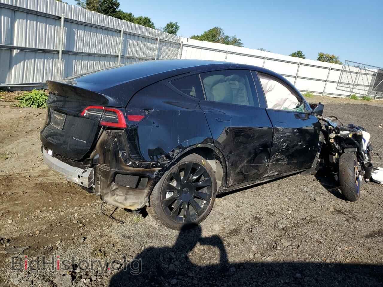 2022 TESLA MODEL Y - VIN: 7SAYGDEE9NF435041 - Фото 3