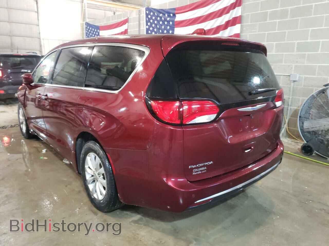 2018 CHRYSLER PACIFICA - VIN: 2C4RC1FG4JR217907 - Photo 3