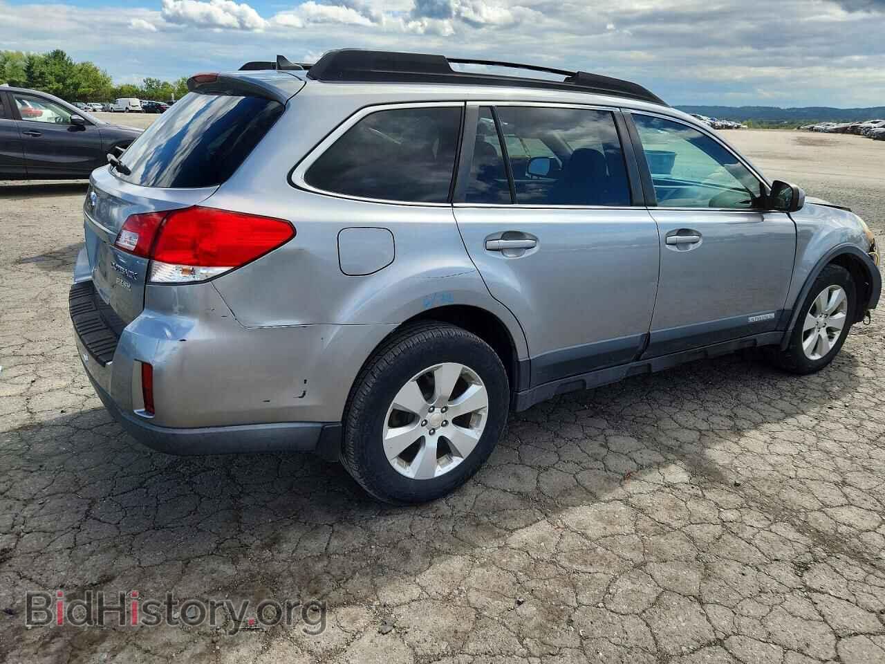 2011 SUBARU OUTBACK - VIN: 4S4BRBKC3B3412220 - Фото 3