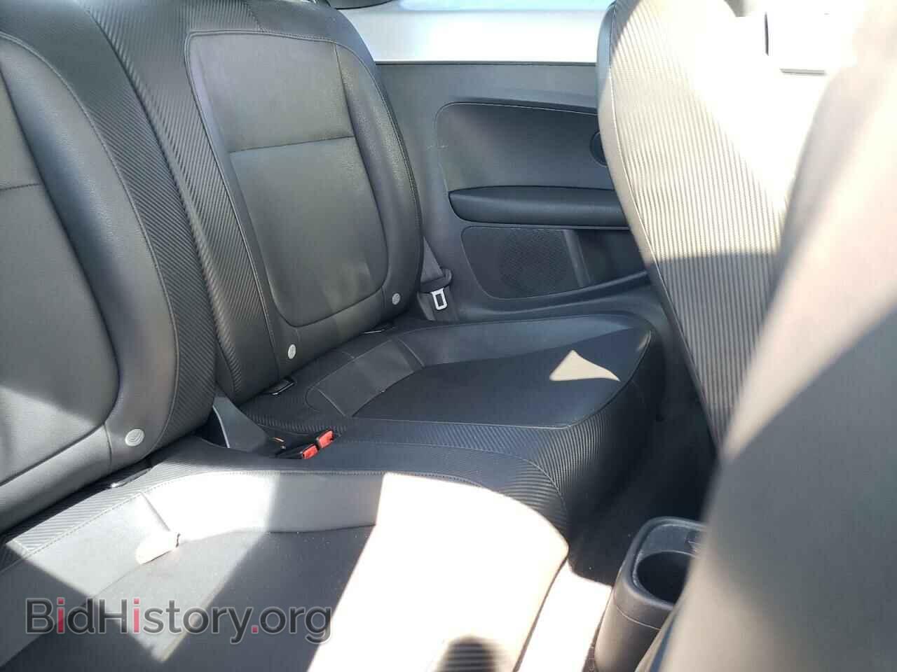 2014 VOLKSWAGEN BEETLE - VIN: 3VWJP7AT2EM628189 - Фото 10