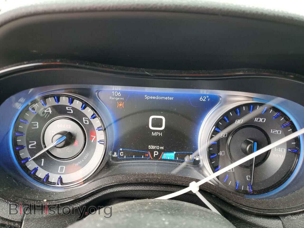 2017 CHRYSLER 300 - VIN: 2C3CCAGG7HH585880 - Photo 9