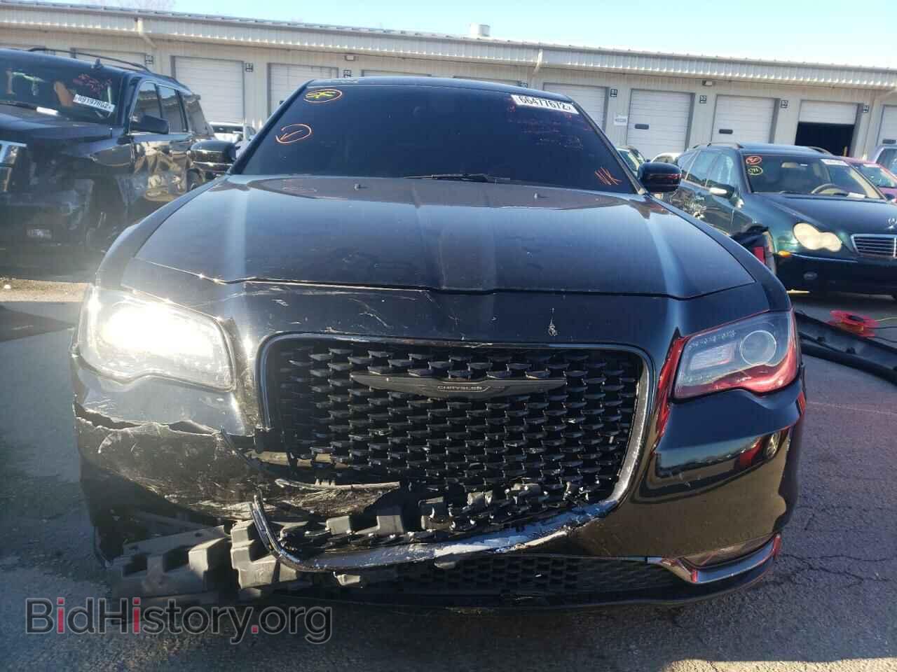 2016 CHRYSLER 300 - VIN: 2C3CCABG0GH269839 - Фото 5