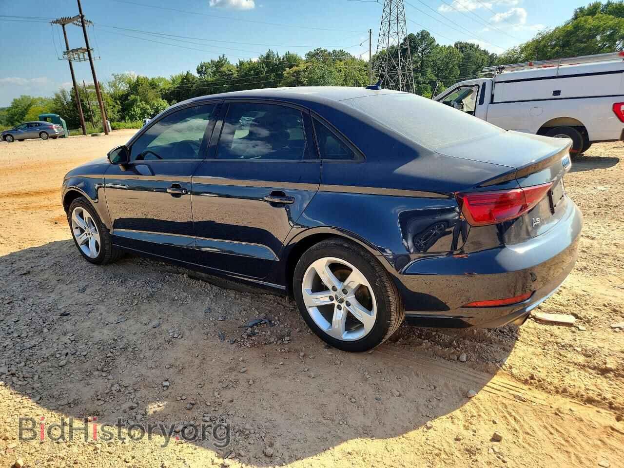 2018 AUDI A3 - VIN: WAUB8GFFXJ1014440 - Фото 2