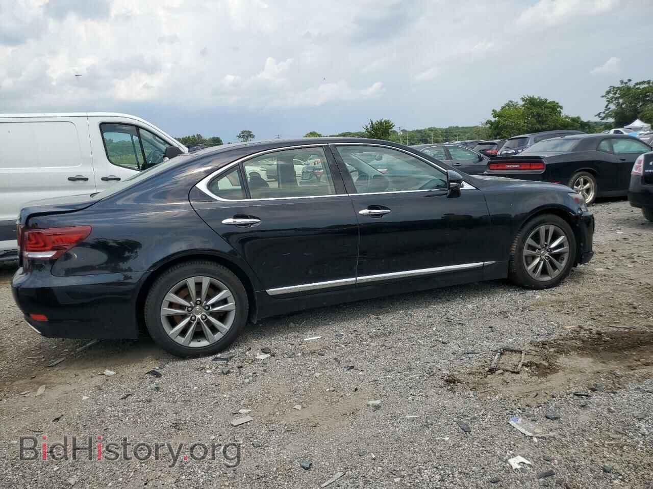 2014 LEXUS LS460 - VIN: JTHCL5EF1E5021401 - Photo 3