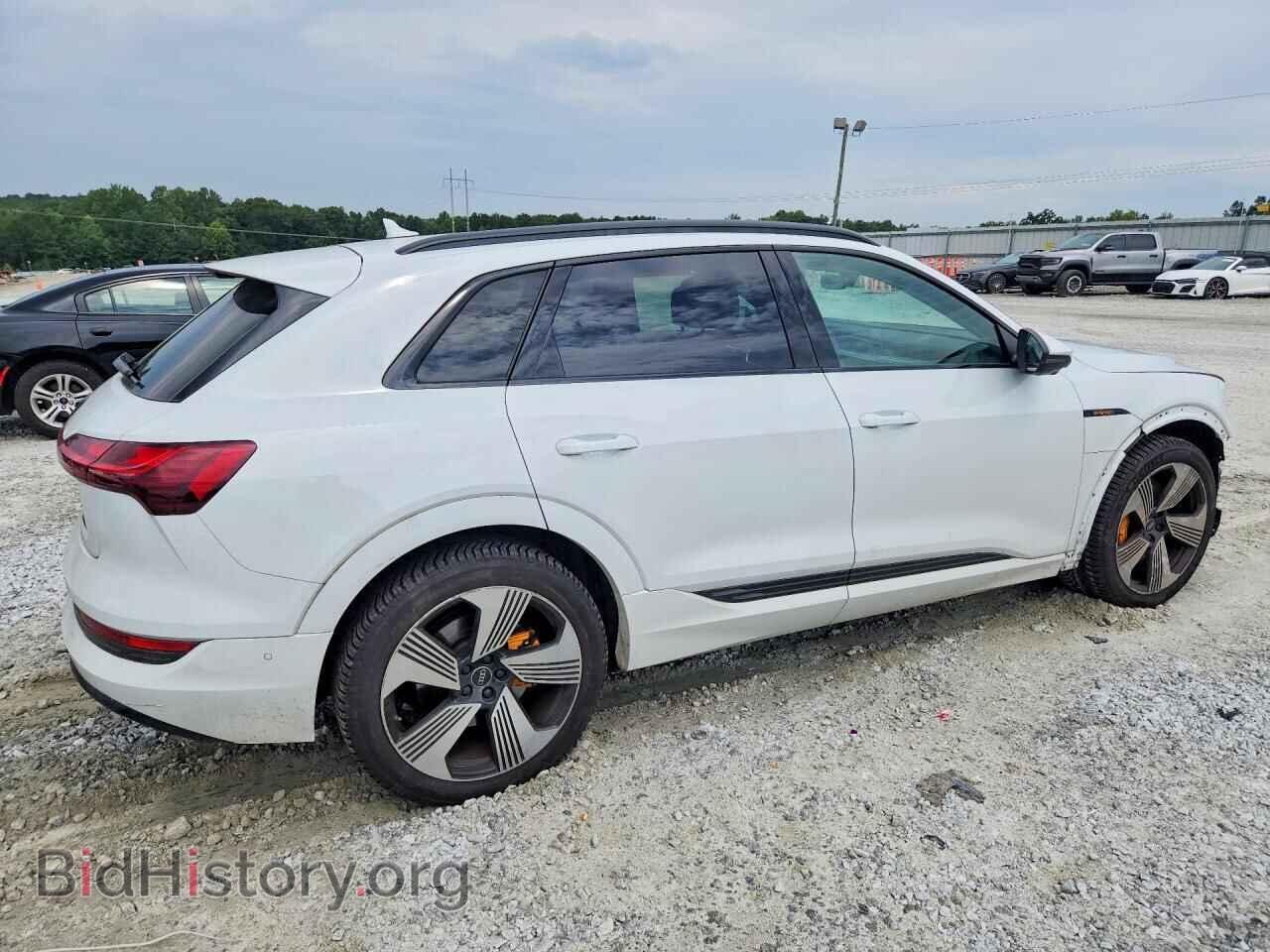 2022 AUDI E-TRON - VIN: WA1LAAGE8NB042262 - Photo 3
