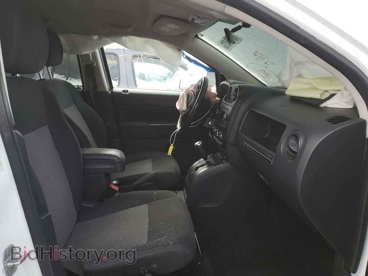 2011 JEEP COMPASS - VIN: 1J4NF1FB0BD258169 - Фото 5
