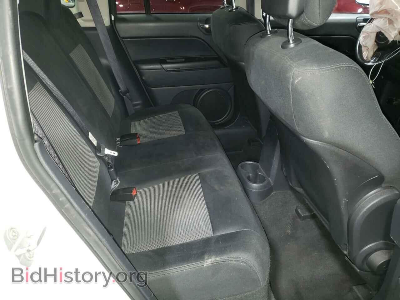 2011 JEEP COMPASS - VIN: 1J4NF1FB0BD258169 - Фото 6