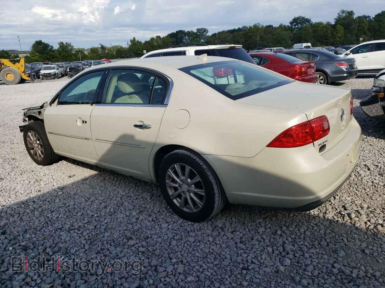 2011 BUICK LUCERNE - VIN: 1G4HA5EM8BU112075 - Фото 2