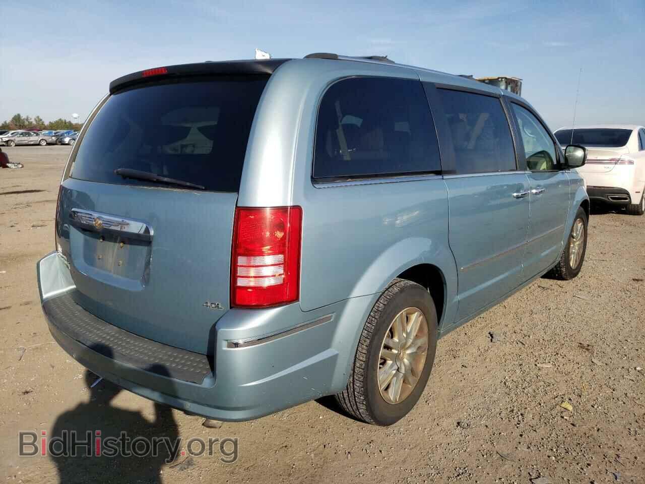 2008 CHRYSLER MINIVAN - VIN: 2A8HR64X08R629352 - Фото 4