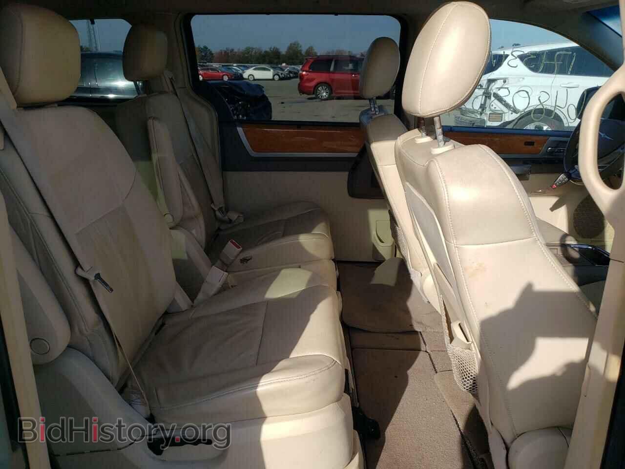 2008 CHRYSLER MINIVAN - VIN: 2A8HR64X08R629352 - Фото 6