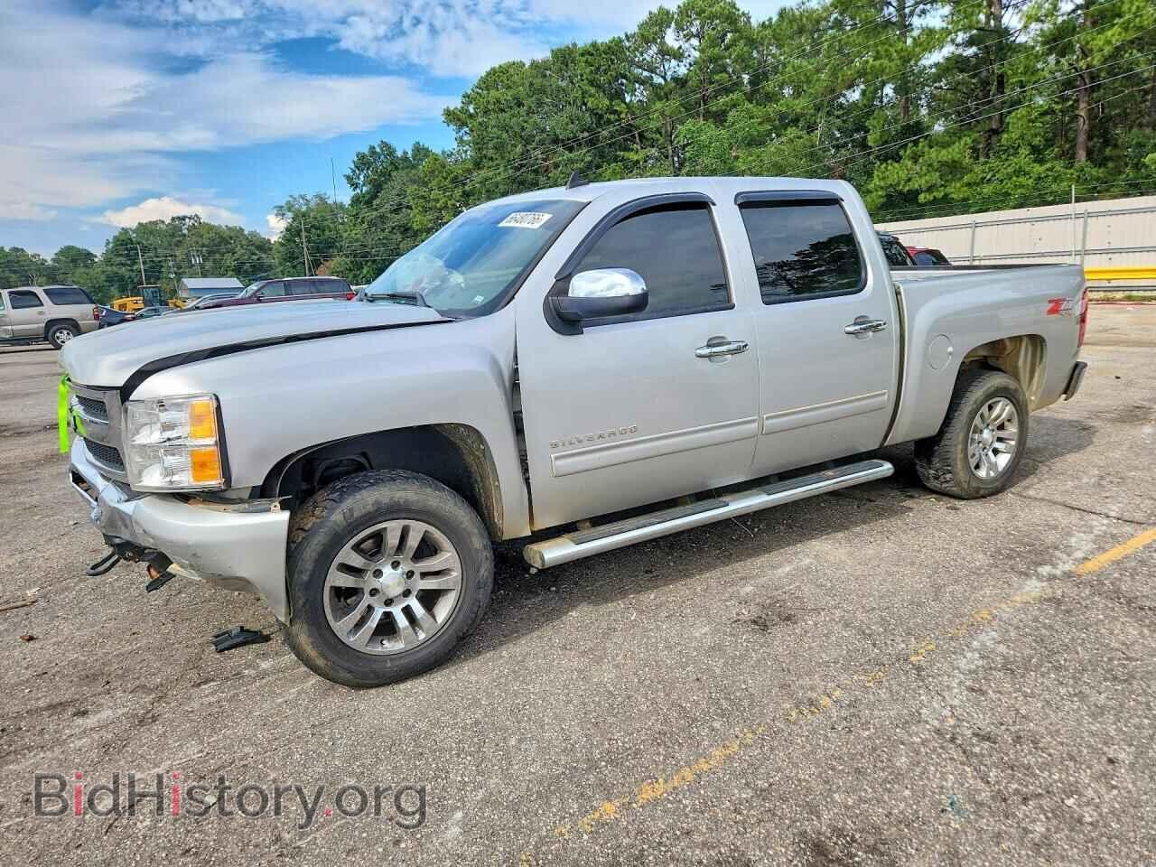 Photo 3GCPKSE37BG332684 - CHEVROLET SILVERADO 2011