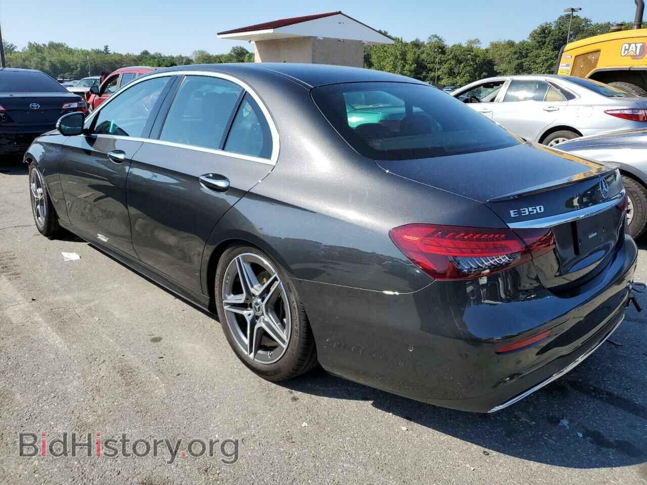 2021 MERCEDES-BENZ E-CLASS - VIN: W1KZF8EBXMB000361 - Фото 2