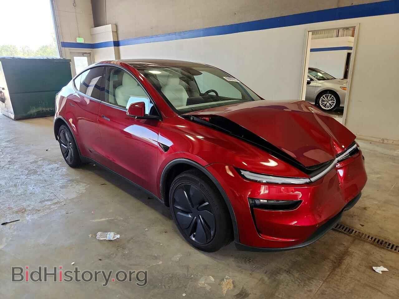 2026 TESLA MODEL Y - VIN: 7SAYGDED2TA582867 - Photo 4