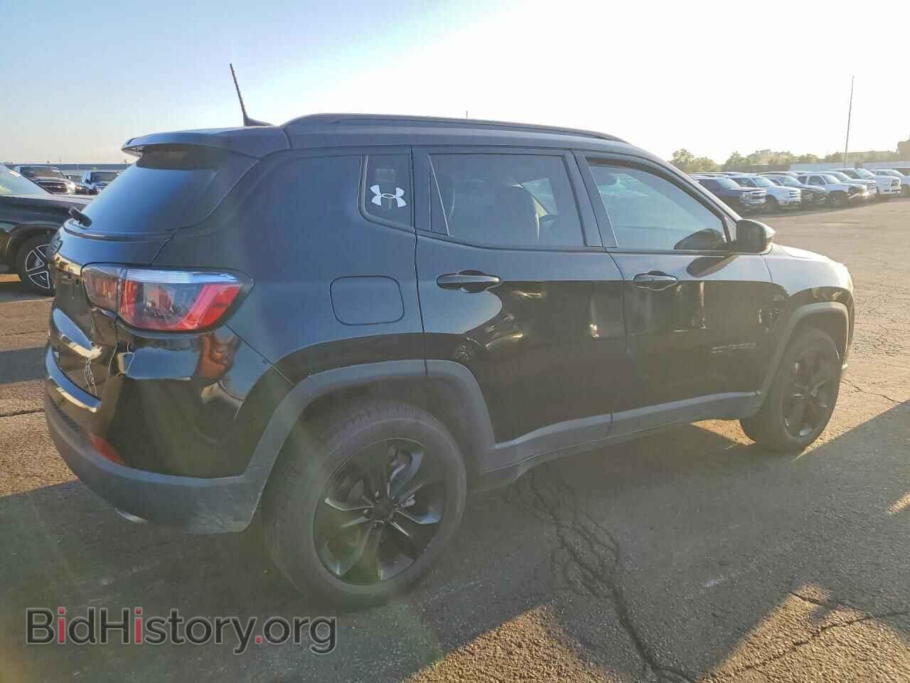 2019 JEEP COMPASS - VIN: 3C4NJDBB6KT621337 - Photo 3