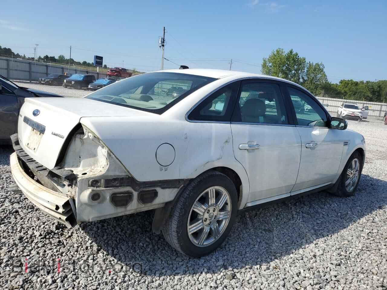 2008 FORD TAURUS - VIN: 1FAHP25W78G163339 - Фото 3