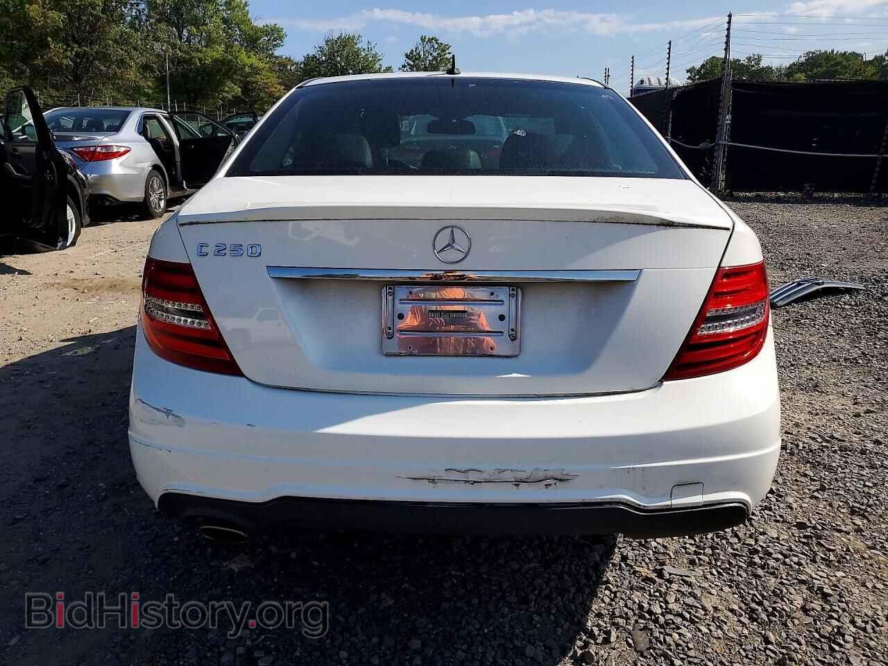 2014 MERCEDES-BENZ C-CLASS - VIN: WDDGF4HB2EA963922 - Photo 6