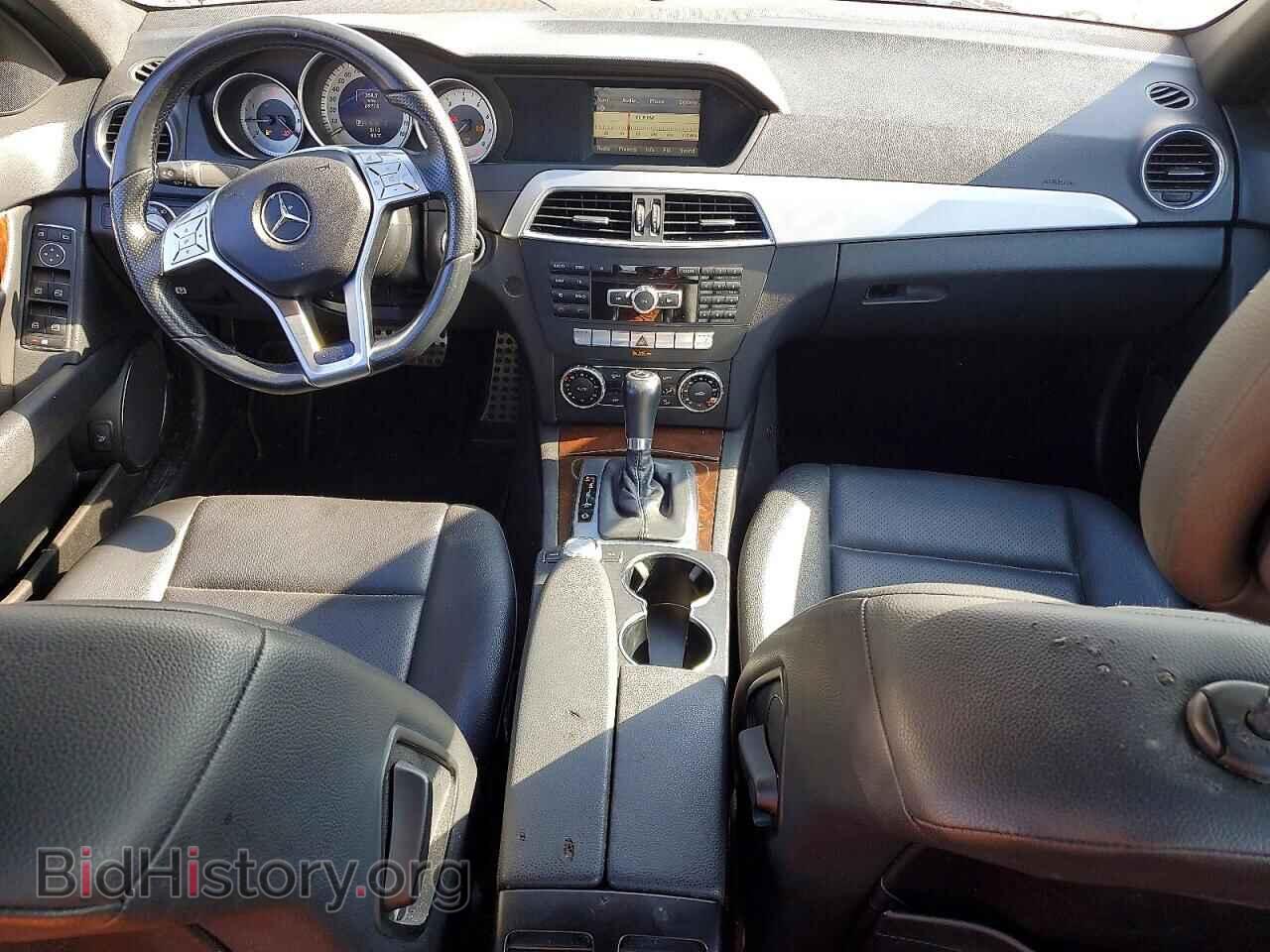 2014 MERCEDES-BENZ C-CLASS - VIN: WDDGF4HB2EA963922 - Photo 8