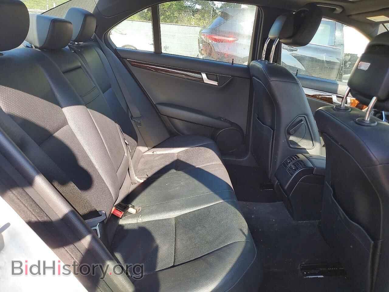 2014 MERCEDES-BENZ C-CLASS - VIN: WDDGF4HB2EA963922 - Photo 10