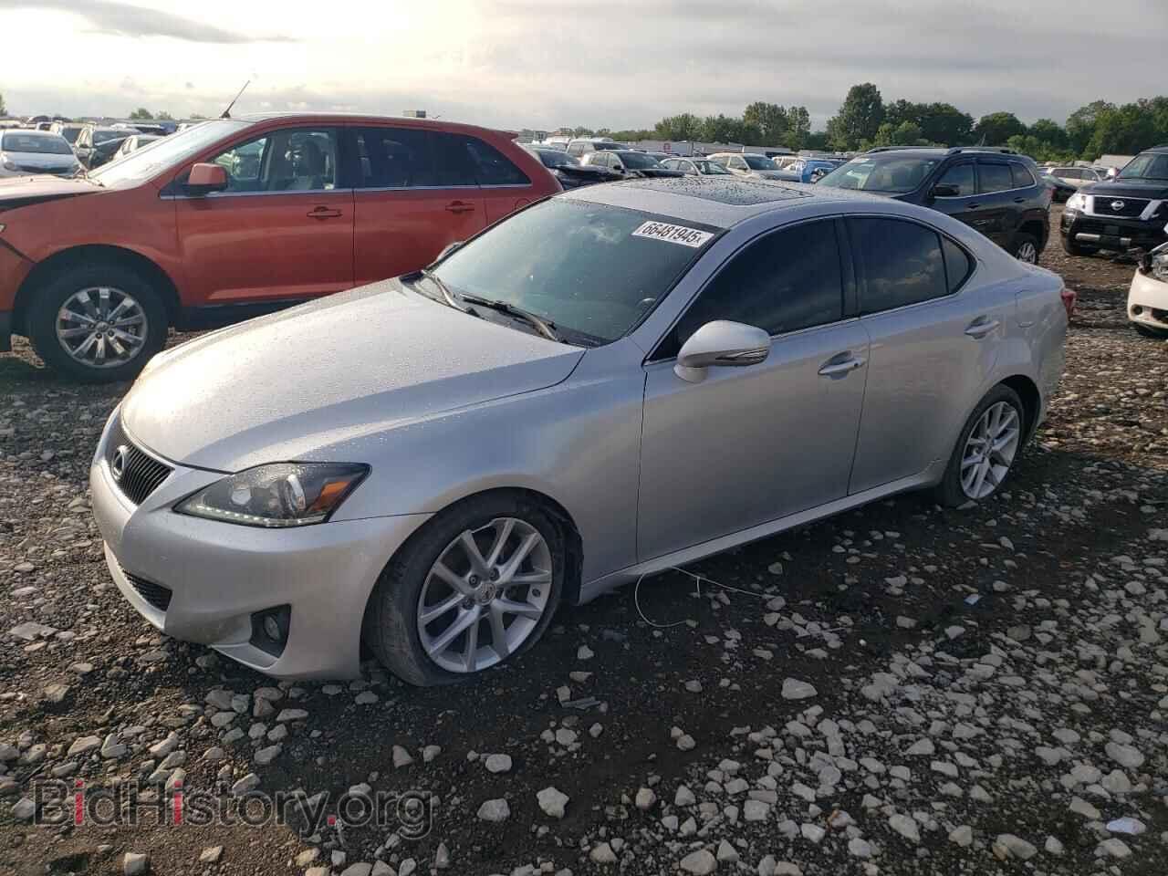 Photo JTHCF5C27C5057081 - LEXUS IS 2012
