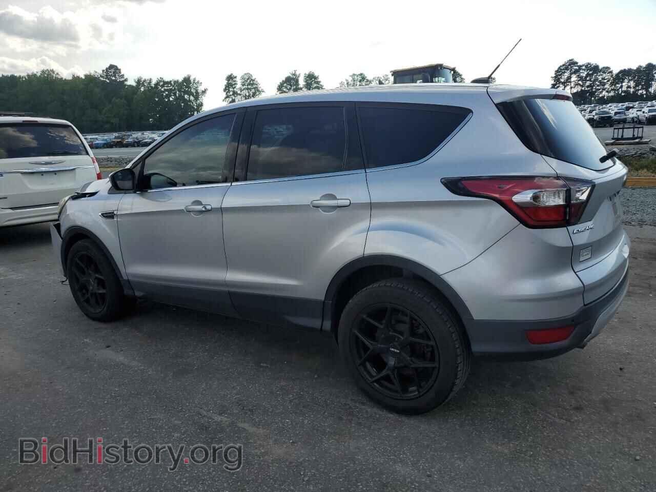 2017 FORD ESCAPE - VIN: 1FMCU0GD6HUB08973 - Фото 2