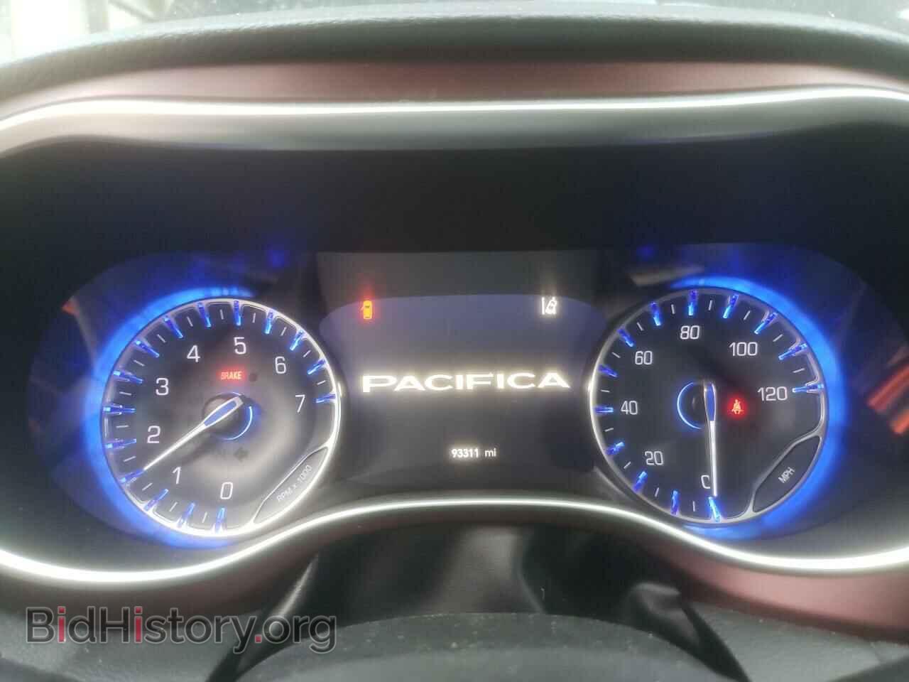 2018 CHRYSLER PACIFICA - VIN: 2C4RC1GG5JR174225 - Фото 9