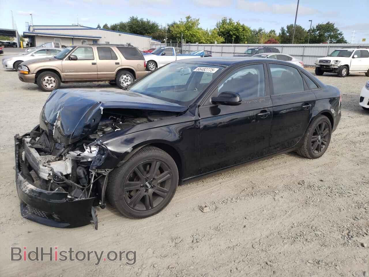 Photo WAUBFAFL0BN040452 - AUDI A4 2011