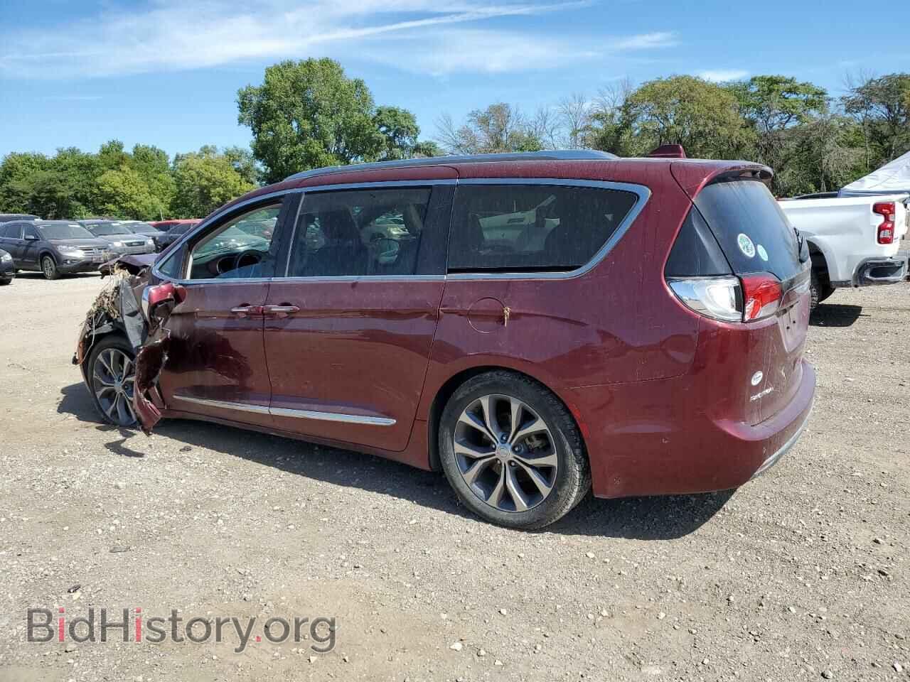 2017 CHRYSLER PACIFICA - VIN: 2C4RC1GGXHR512325 - Photo 2