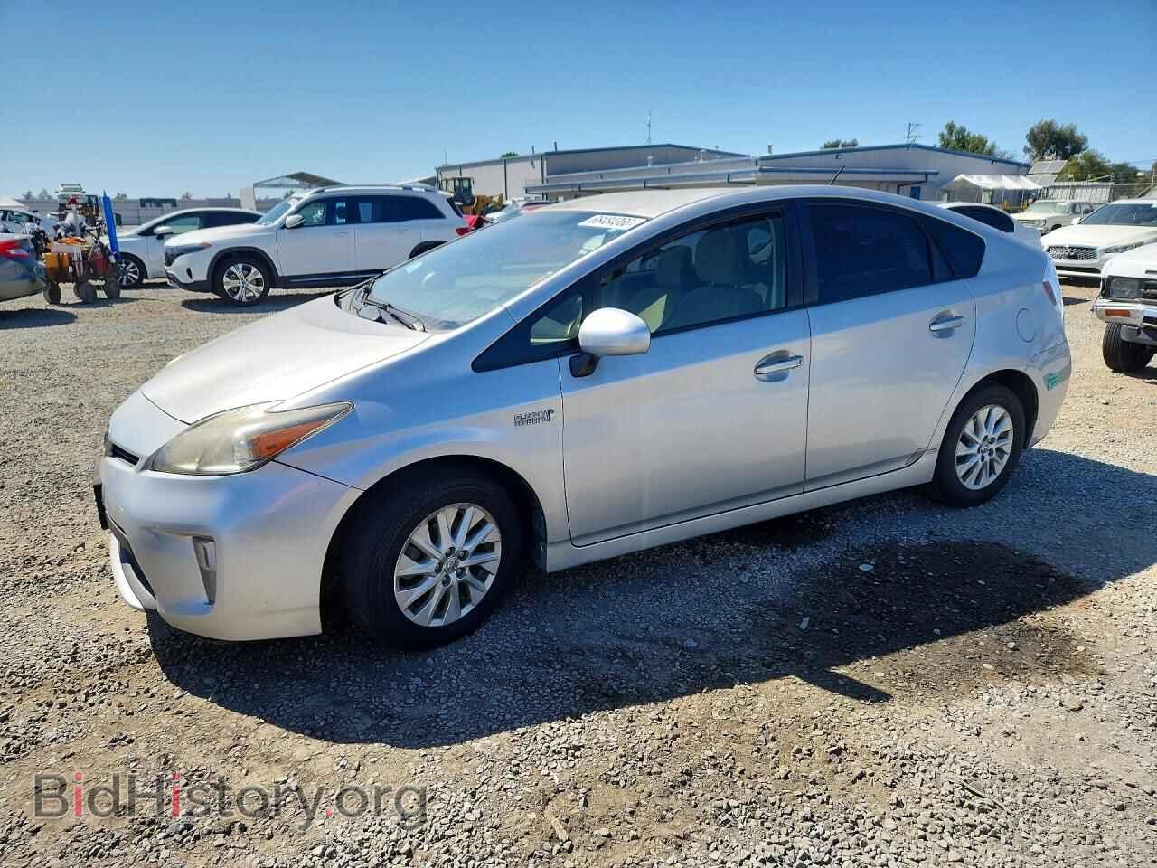 Фотография JTDKN3DPXF3069952 - TOYOTA PRIUS 2015
