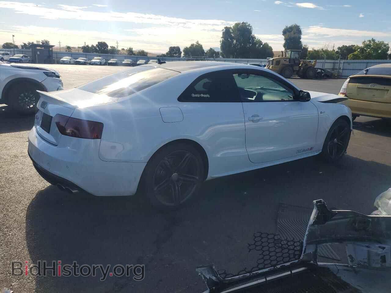 2014 AUDI S5/RS5 - VIN: WAUCGAFRXEA071807 - Photo 3