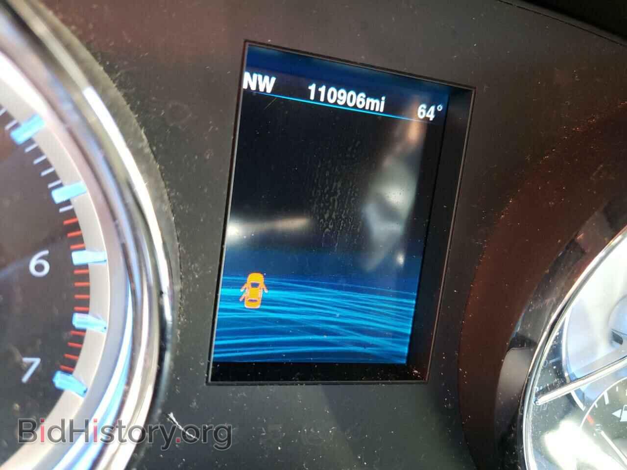 2014 CHRYSLER 300 - VIN: 2C3CCAGT1EH331865 - Фото 8