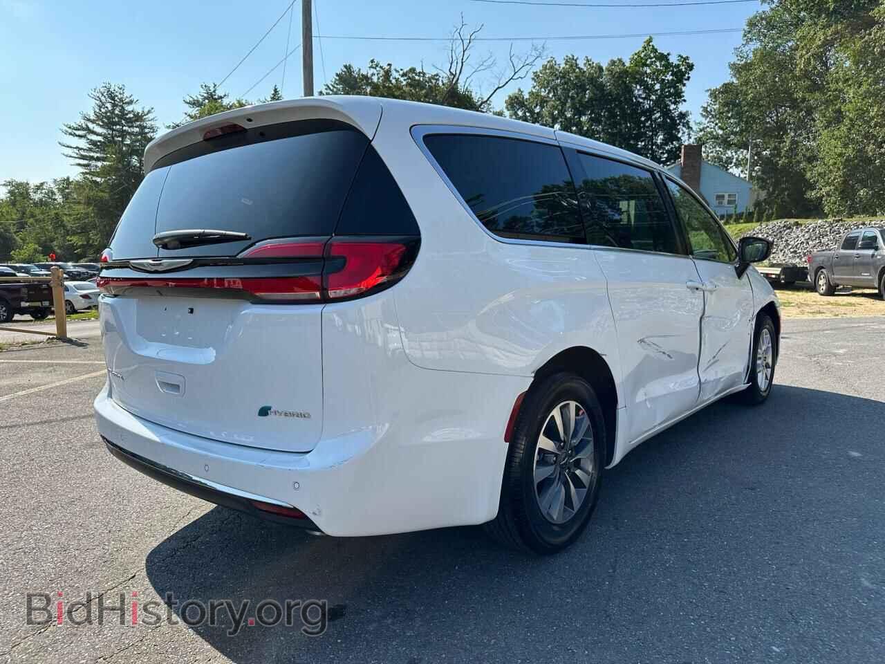2025 CHRYSLER PACIFICA - VIN: 2C4RC1S70SR565422 - Фото 3