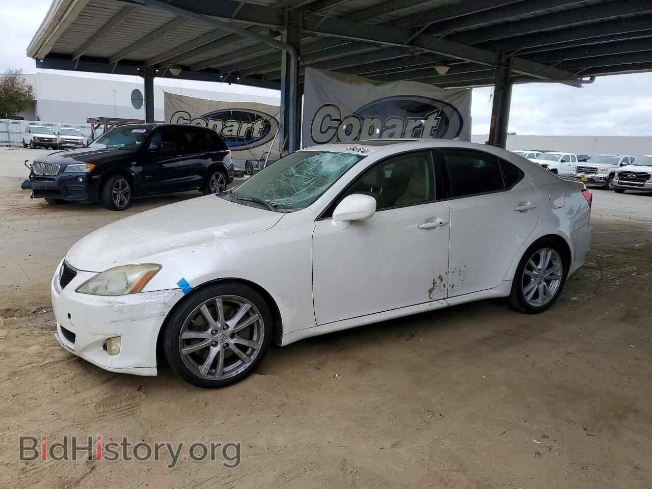 Photo JTHBE262375017028 - LEXUS IS 2007