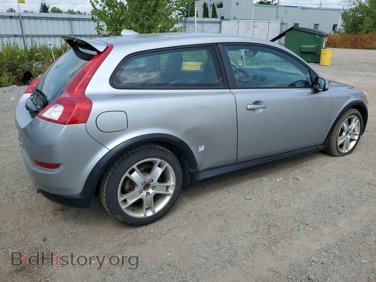 2011 VOLVO C30 - VIN: YV1672MK9B2192775 - Фото 3