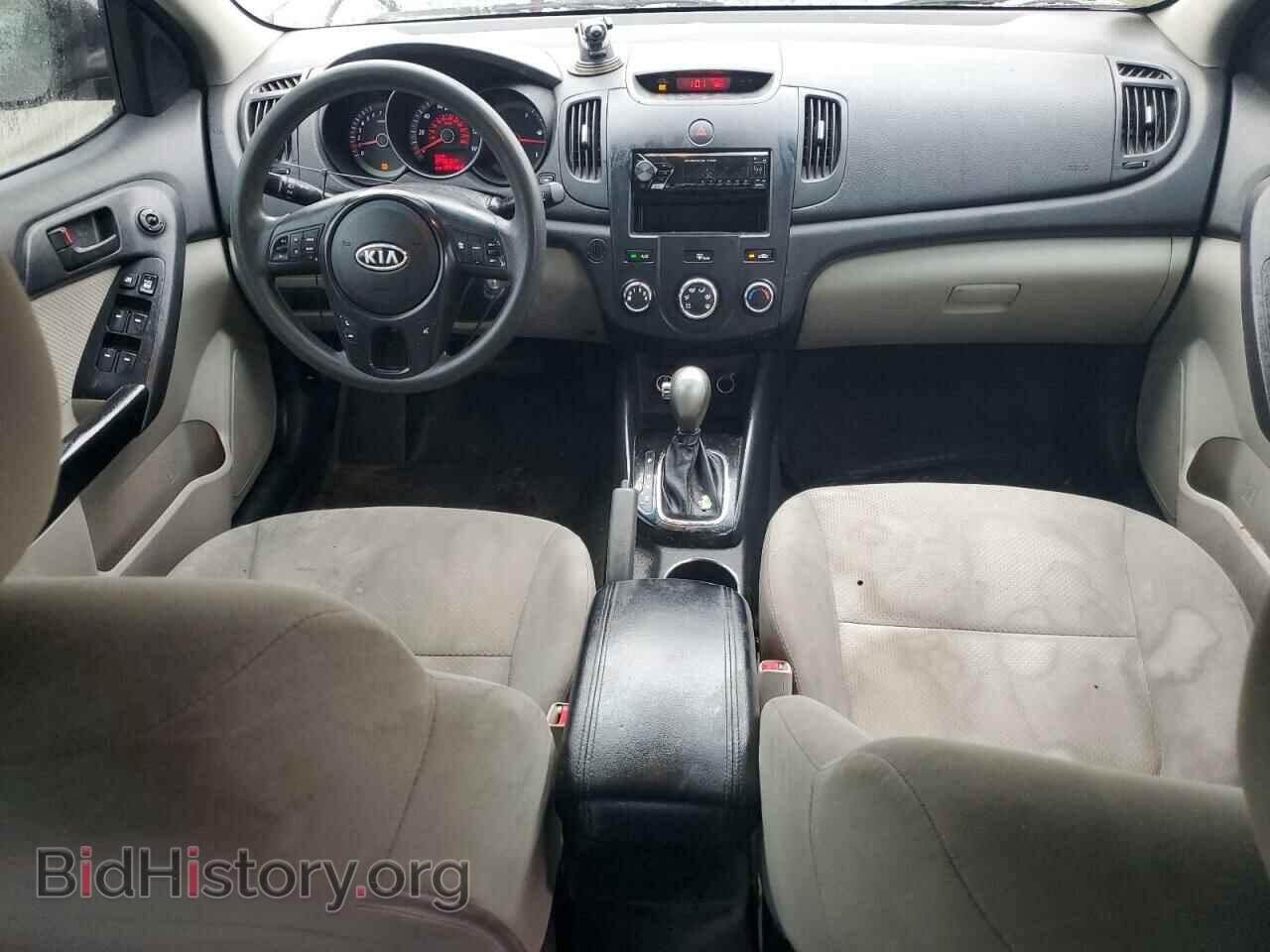 2011 KIA FORTE - VIN: KNAFU4A27B5460880 - Фото 8