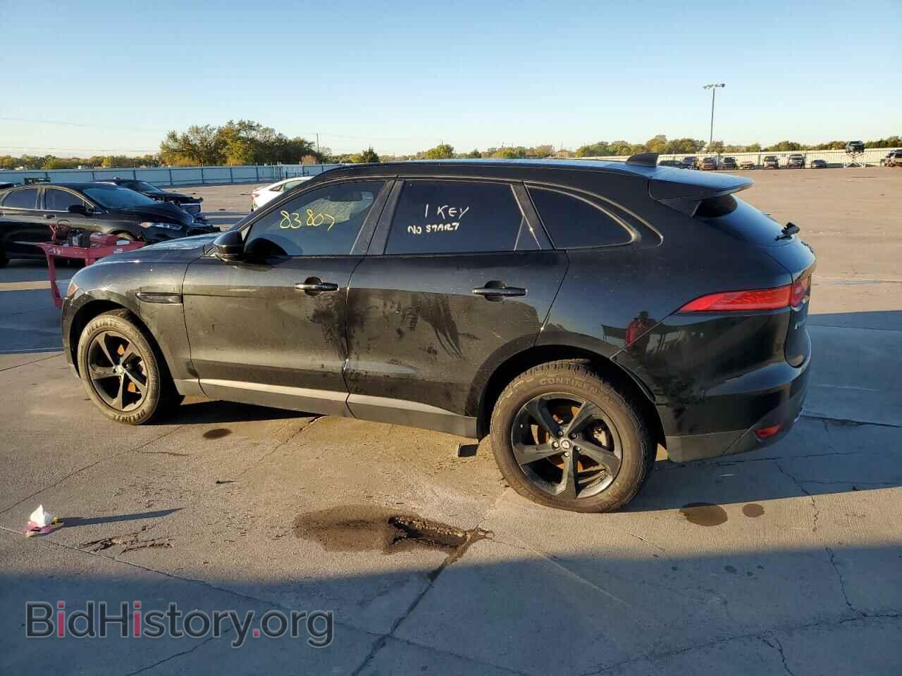 2017 JAGUAR F-PACE - VIN: SADCJ2BN3HA088289 - Фото 2
