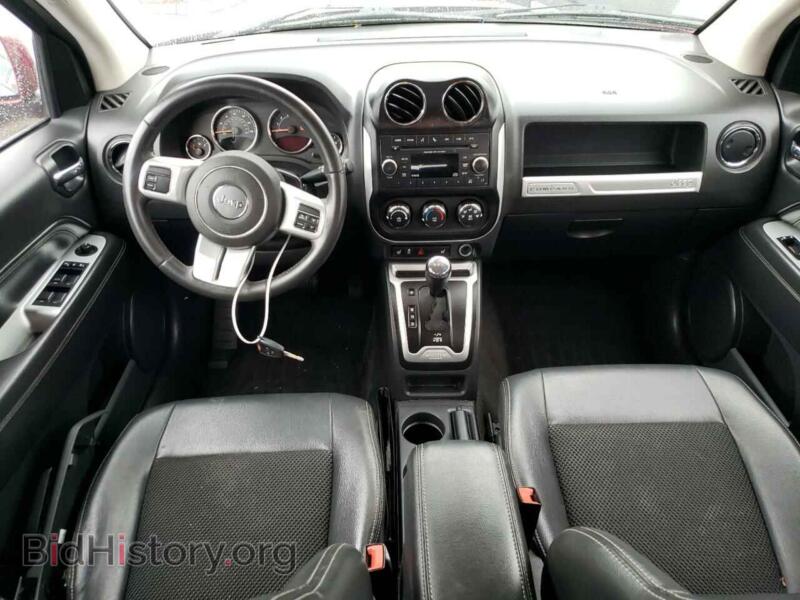 2015 Jeep COMPASS (VIN 1C4NJDEB2FD207821) — photo 8 of 12