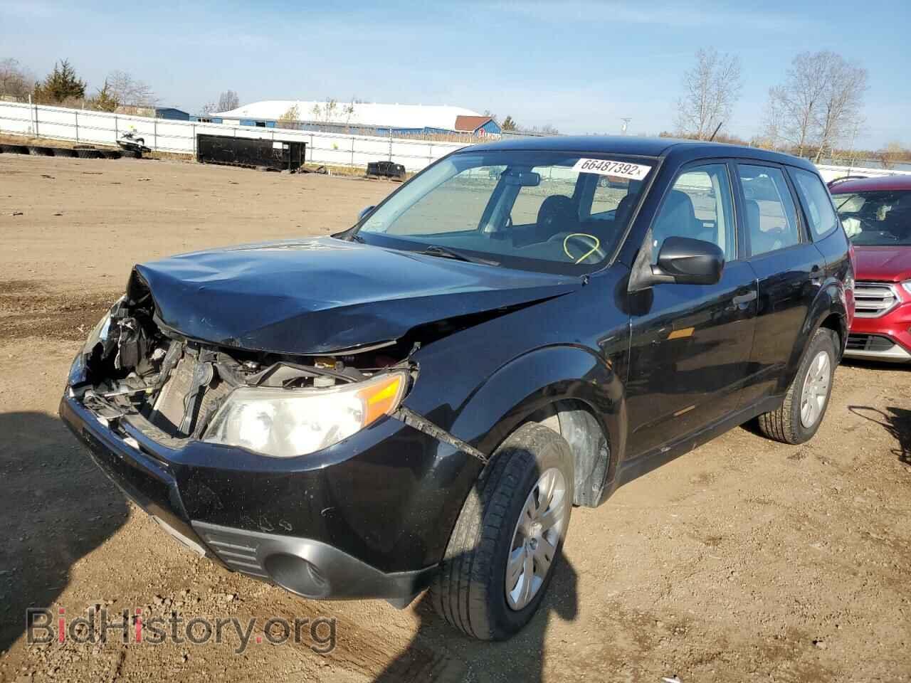 2011 SUBARU FORESTER - VIN: JF2SHAAC8BG731612 - Фото 2