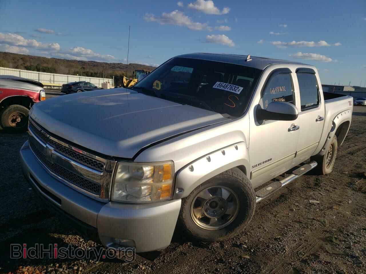 2010 CHEVROLET SILVERADO - VIN: 3GCRKTE37AG199941 - Фото 2