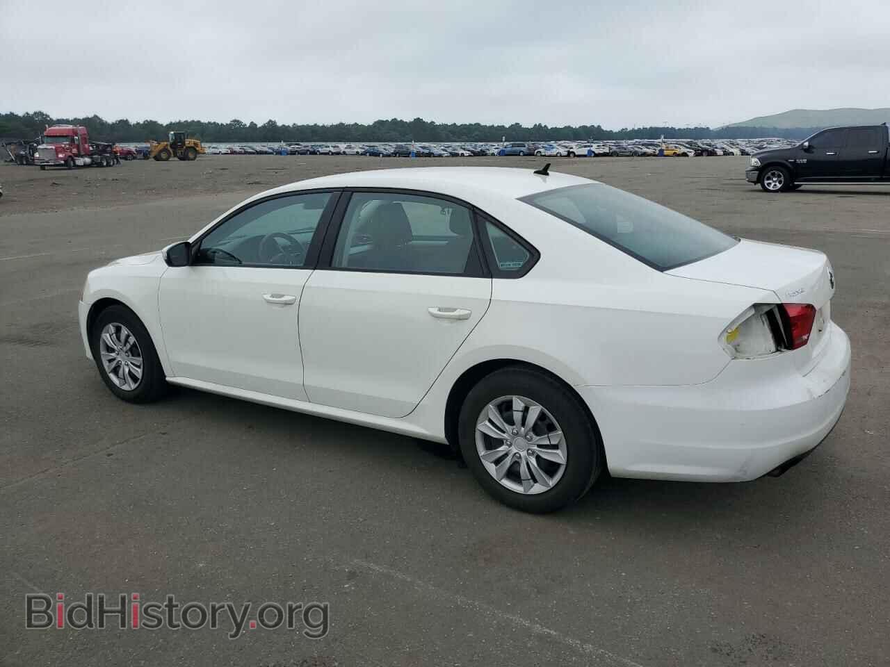 2015 VOLKSWAGEN PASSAT - VIN: 1VWAT7A31FC069619 - Фото 2