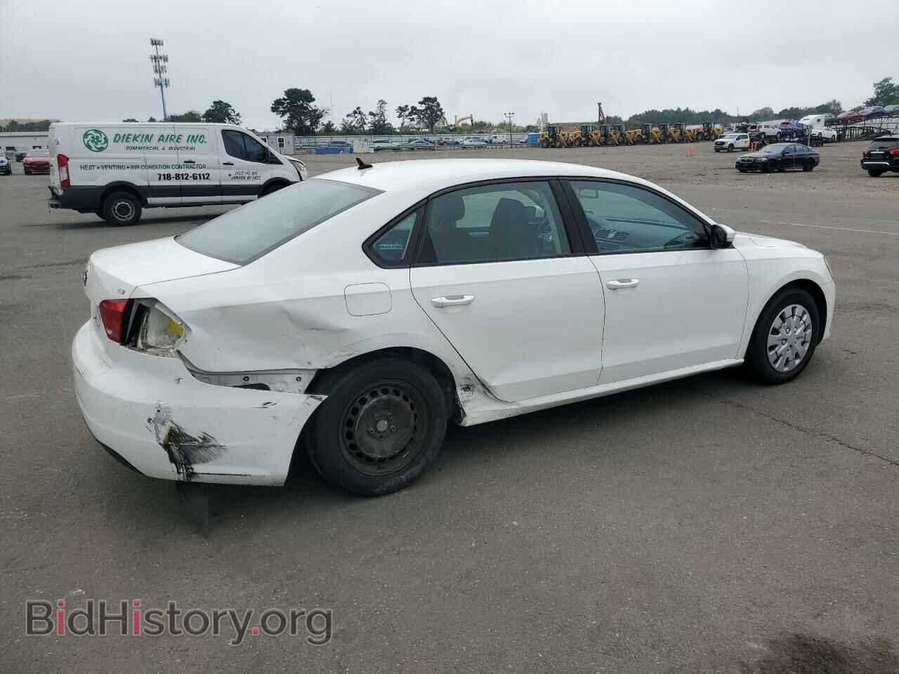 2015 VOLKSWAGEN PASSAT - VIN: 1VWAT7A31FC069619 - Фото 3