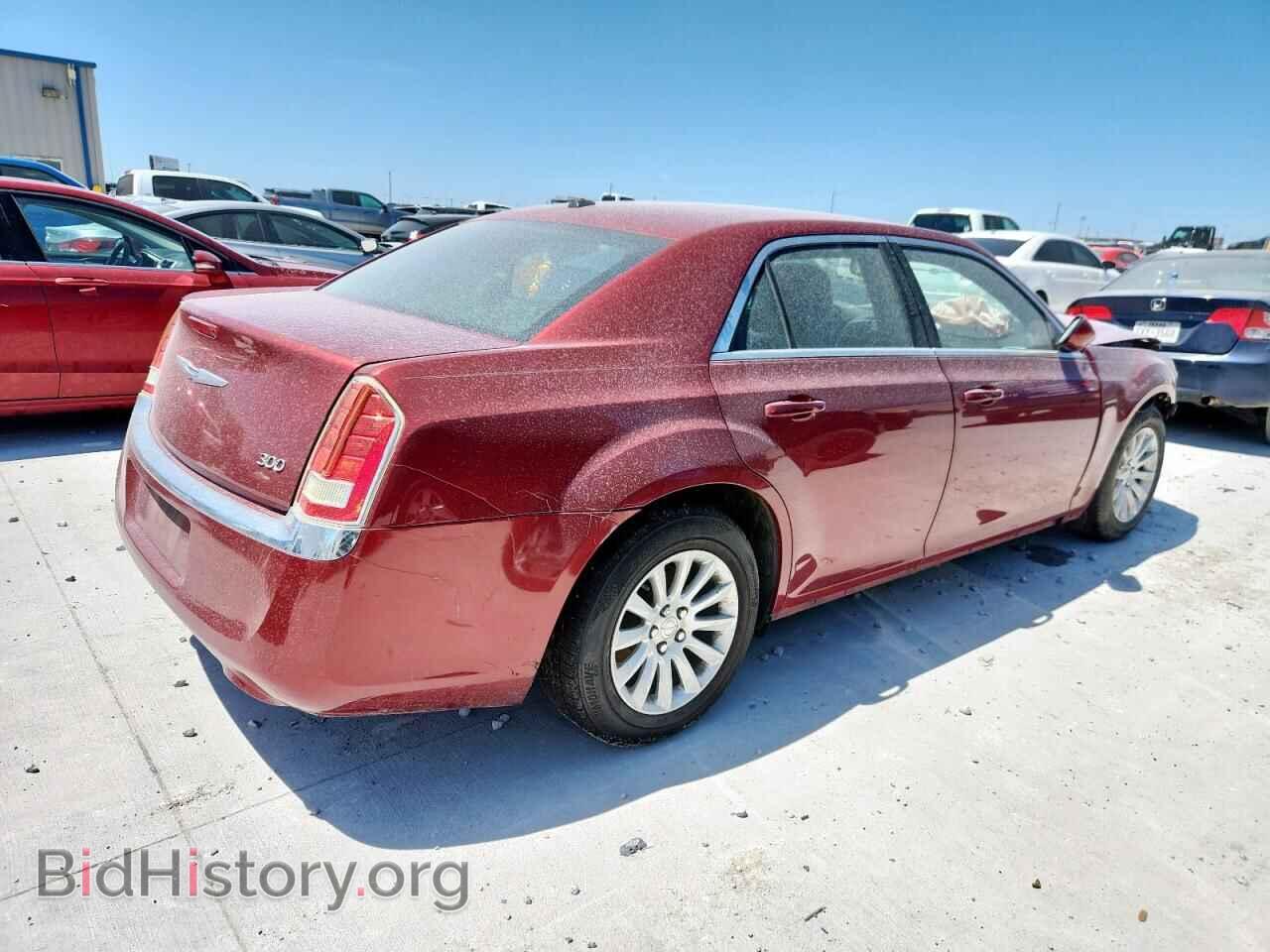 2013 CHRYSLER 300 - VIN: 2C3CCAAG3DH574720 - Фото 3