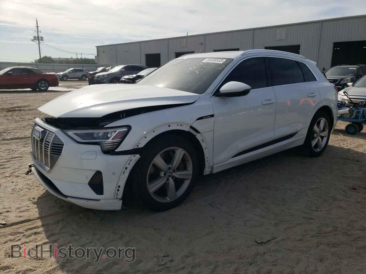 Photo WA1LAAGE9KB012960 - AUDI E-TRON 2019