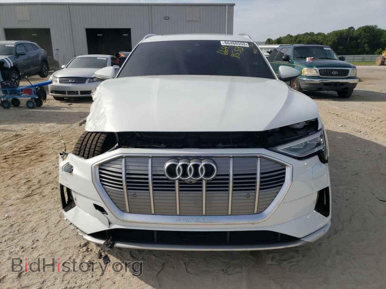 2019 AUDI E-TRON - VIN: WA1LAAGE9KB012960 - Photo 5