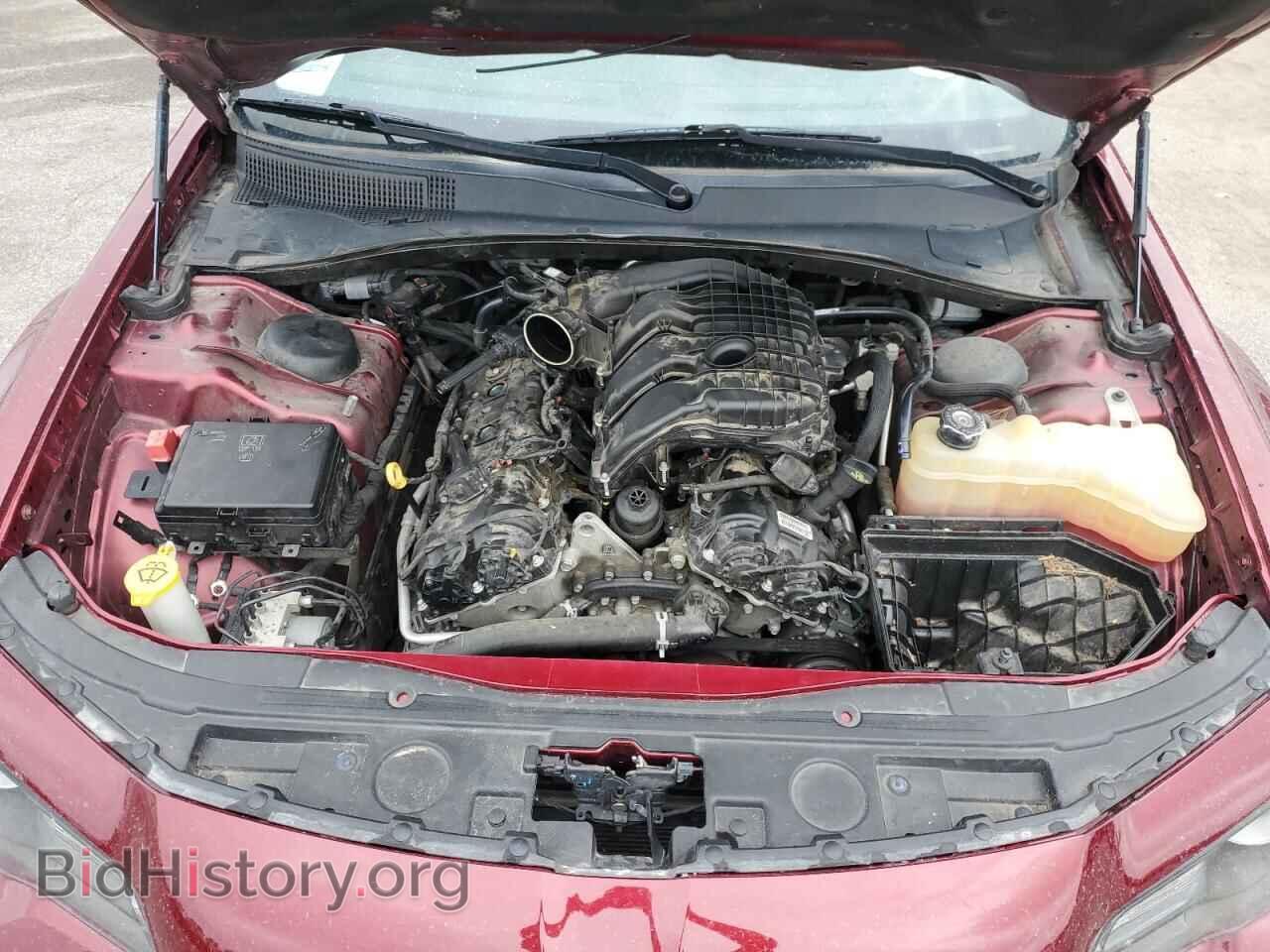 2018 CHRYSLER 300 - VIN: 2C3CCABG9JH301582 - Фото 11