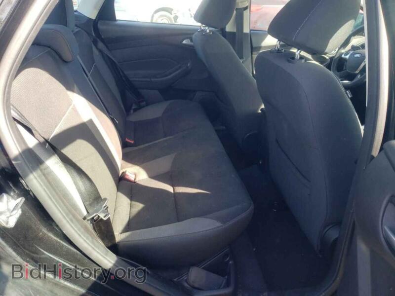 2014 Ford FOCUS (VIN 1FADP3F21EL415993) — фото 6 из 10