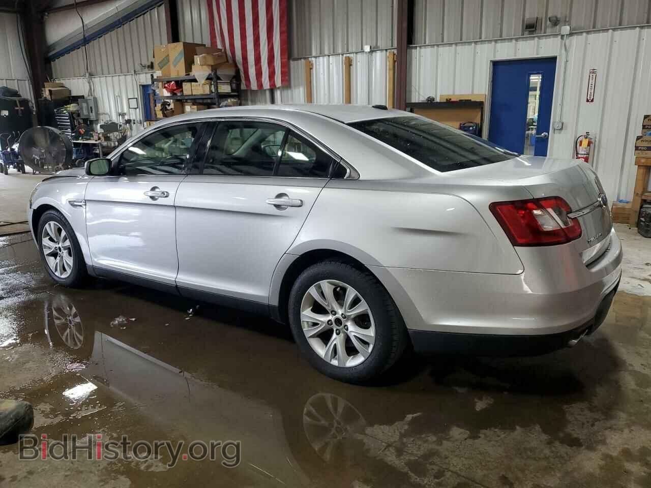 2011 FORD TAURUS - VIN: 1FAHP2HW5BG170292 - Фото 2