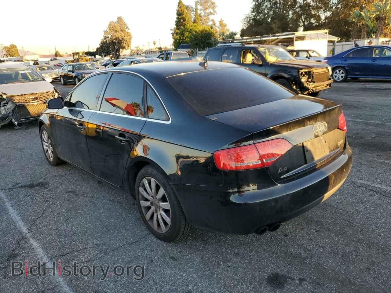 2011 AUDI A4 - VIN: WAUEFAFL9BN039555 - Фото 2