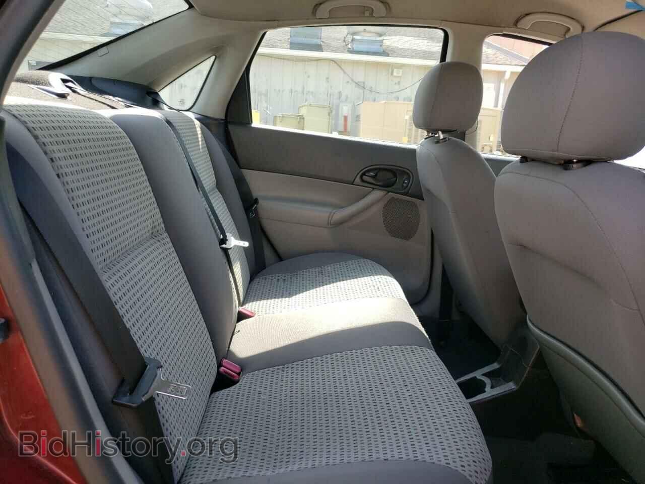 2007 FORD FOCUS - VIN: 1FAHP34N87W242537 - Фото 10