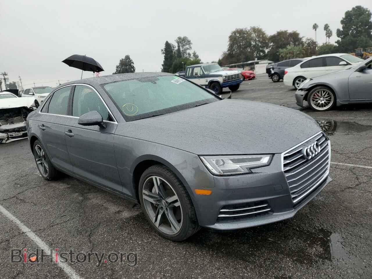 Фотография WAUCNAF48HN015579 - AUDI A4 2017